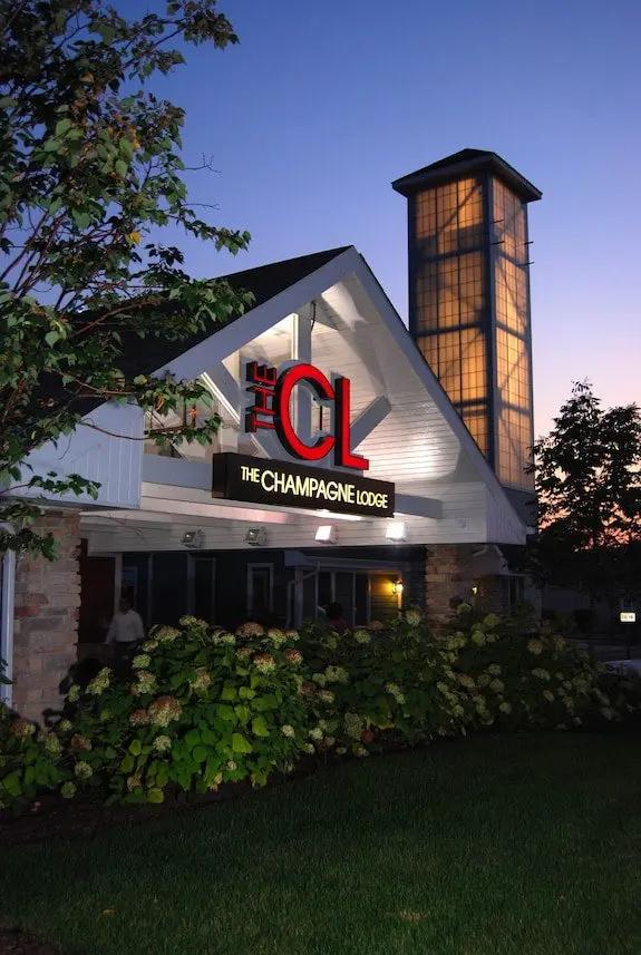 The Champagne Lodge & Luxury Suites Booking hotels accommodation trip