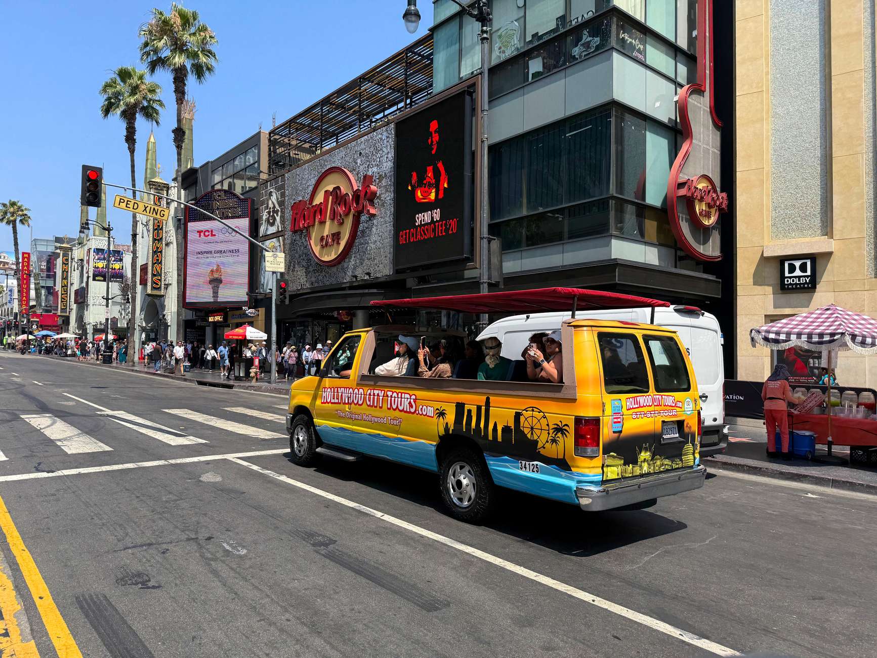 Los Angeles Hollywood & Celebrity Homes Open-Air Bus Tour 
