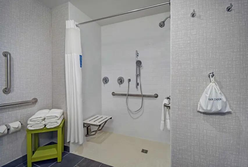 Hampton Inn Las Vegas Strip South, NV Booking hotels accommodation trip