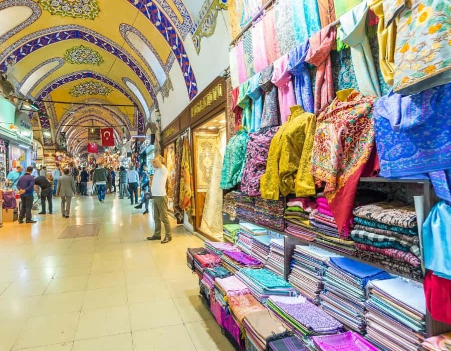 Istanbul: Private Guided Walking Tour Hotels Booking Trips