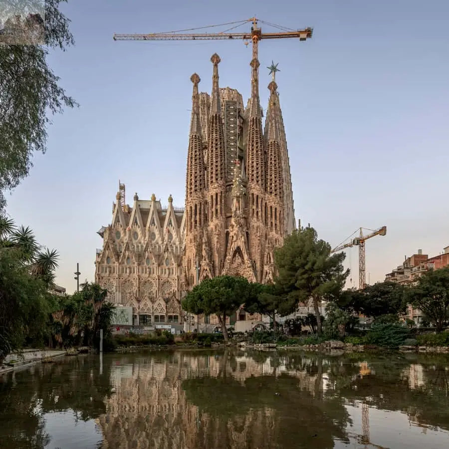 Barcelona Sagrada Familia Entry Ticket with Audio Guide 