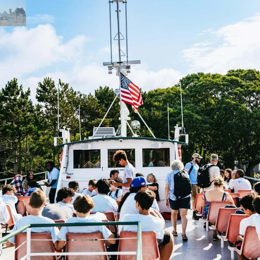 Boston Martha's Vineyard Day Trip with Optional Island Tour 