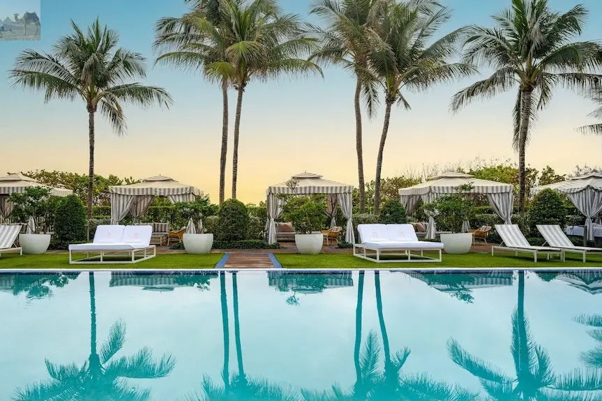 Cadillac Hotel Beach Club Autograph Collection 