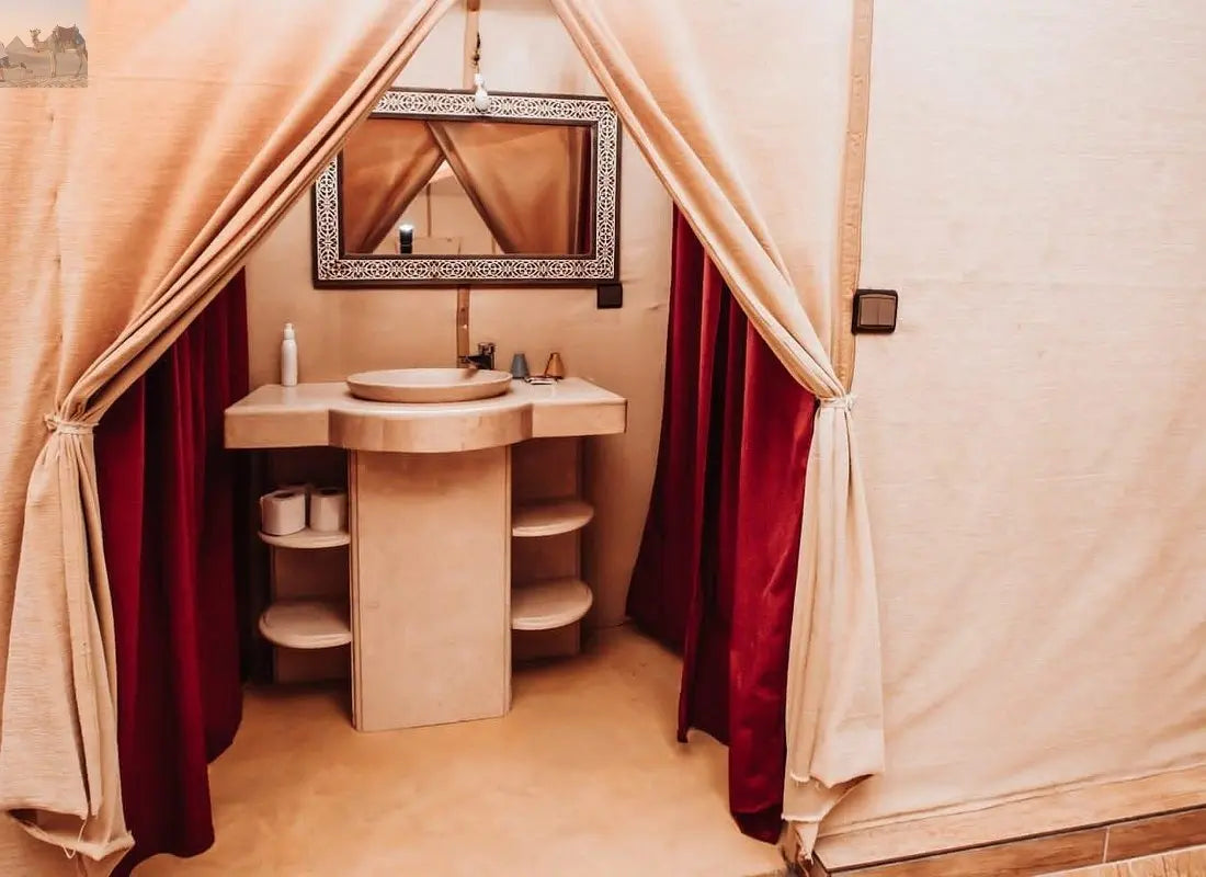 Camel Trek and Overnight Stay Desert in Merzouga 