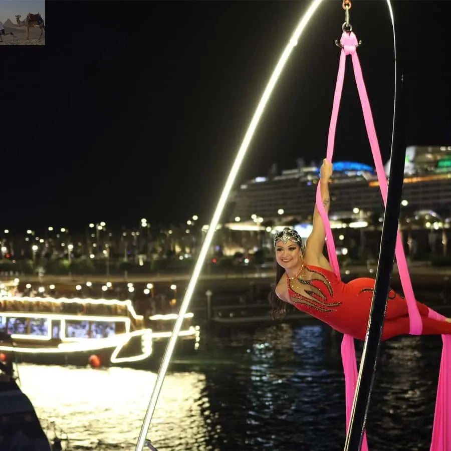 Dubai Mega Yacht Dinner Cruise with Buffet 