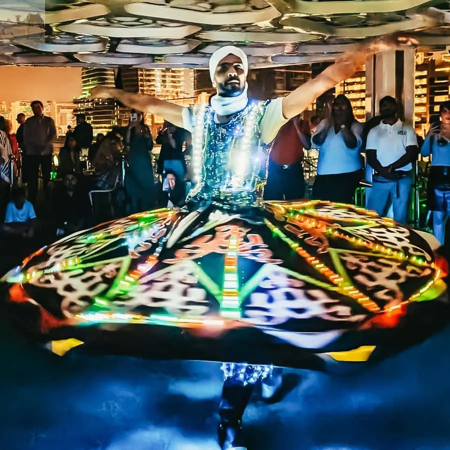 Dubai Mega Yacht Dinner Cruise with Buffet 