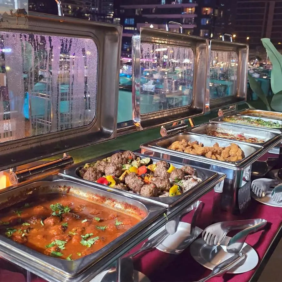 Dubai Mega Yacht Dinner Cruise with Buffet 