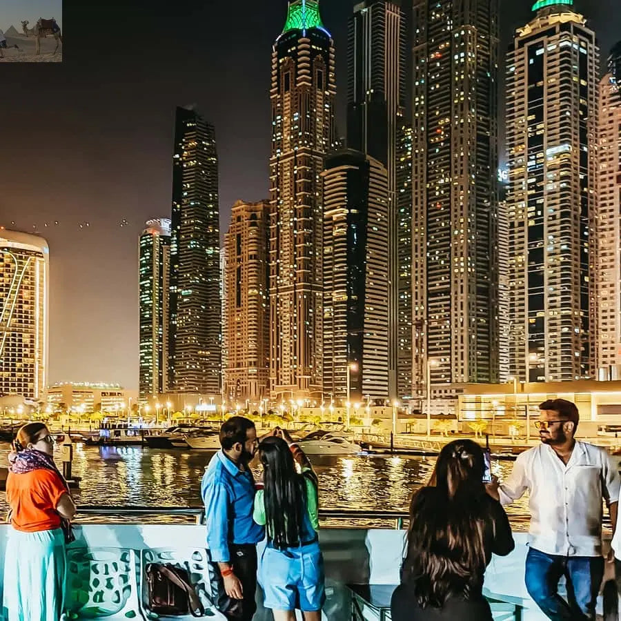 Dubai Mega Yacht Dinner Cruise with Buffet 