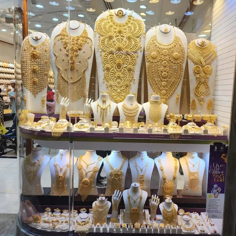 Dubai Old Town Creek Museums Souks & Street Food Tour 