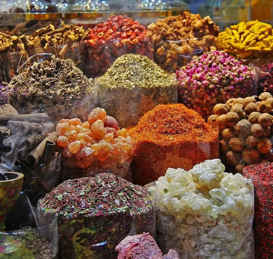 Dubai Old Town Creek Museums Souks & Street Food Tour 