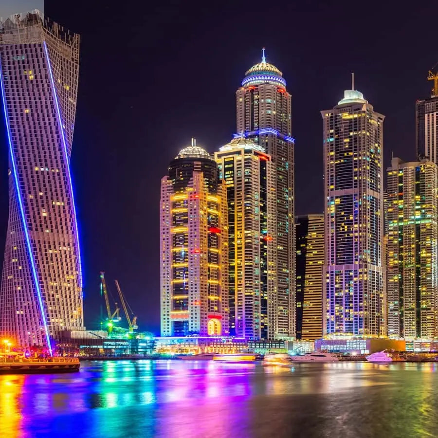 Dubai The Luxury Yacht Tour with Live BBQ Option and Drinks 