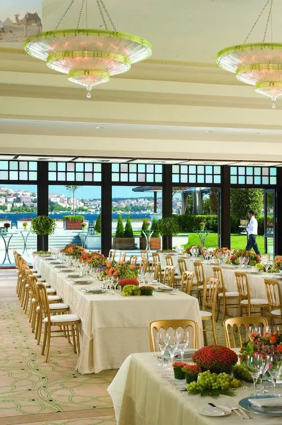 Four Seasons Hotel Istanbul at the Bosphorus 