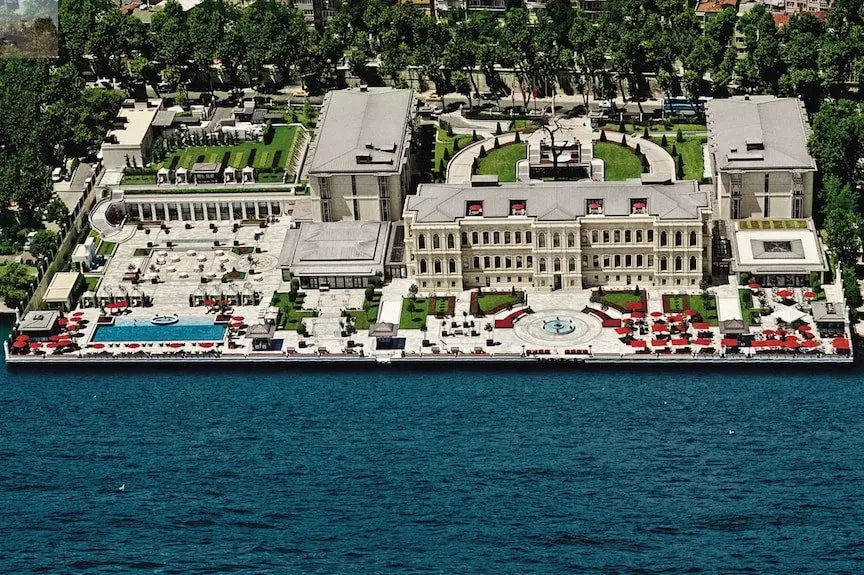Four Seasons Hotel Istanbul at the Bosphorus 