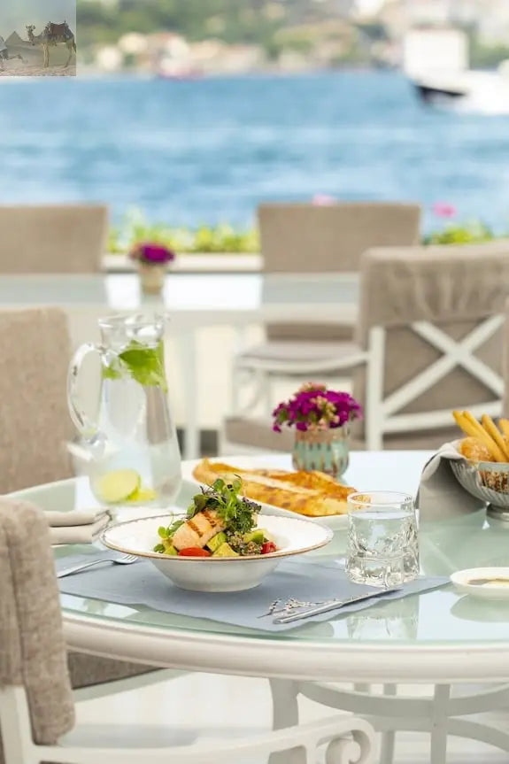 Four Seasons Hotel Istanbul at the Bosphorus 