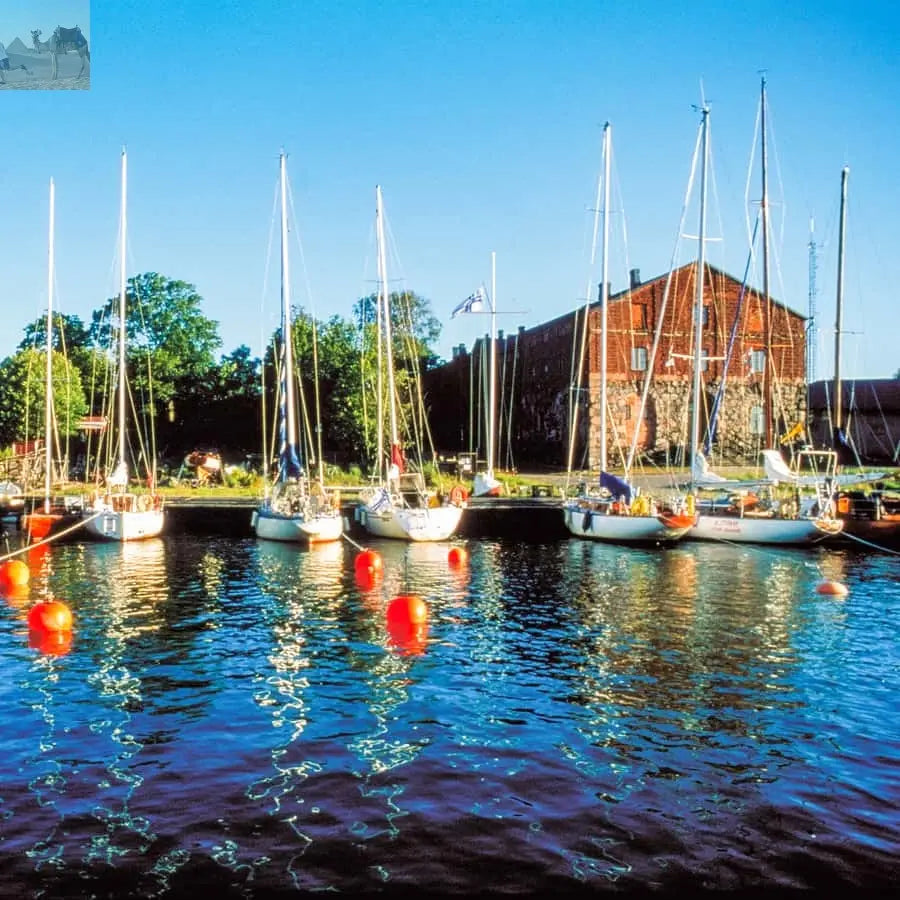 From Helsinki Return Day Trip Ferry Ticket to Tallinn 