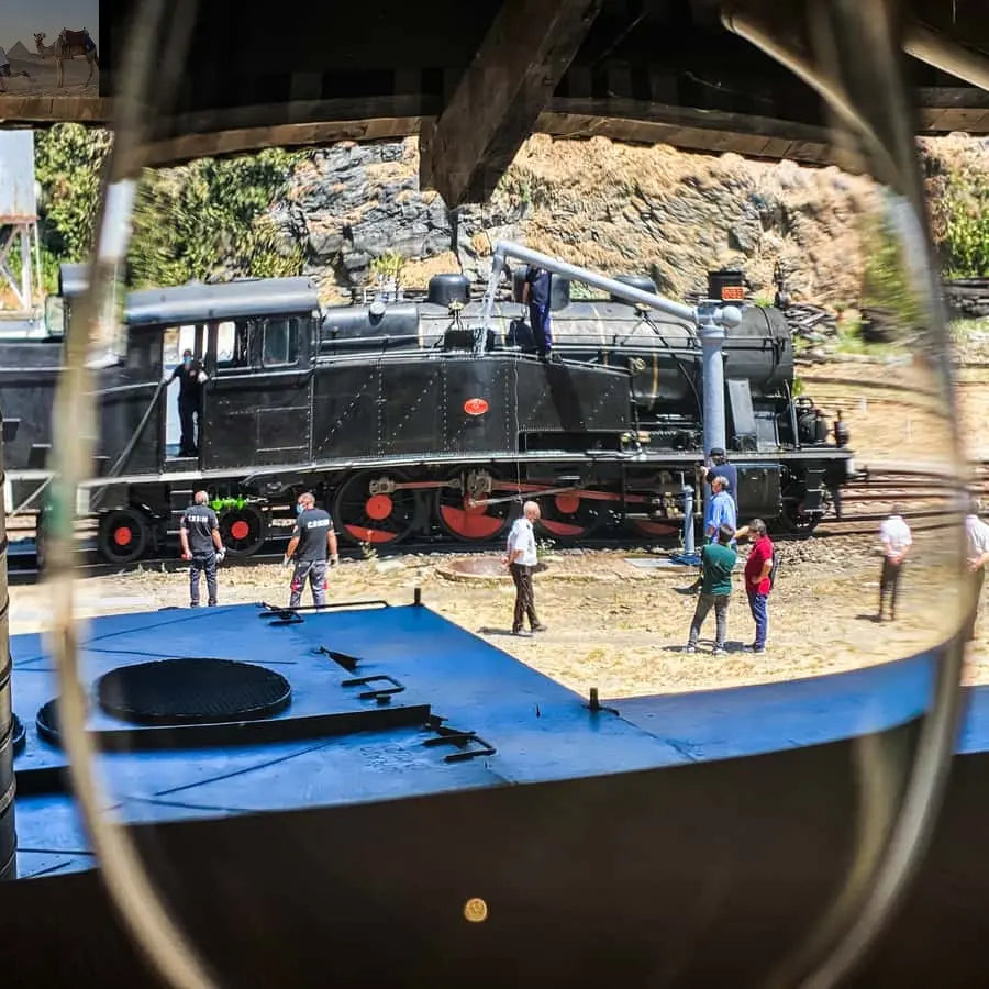 From Porto Douro Valley w Boat Tour Wine Tasting & Lunch 