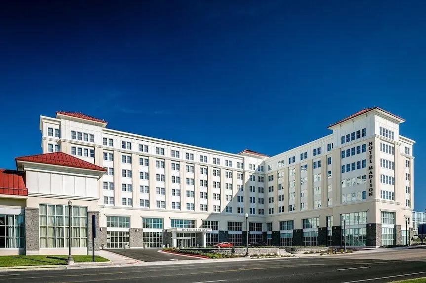 Hotel Madison & Shenandoah Conference Ctr