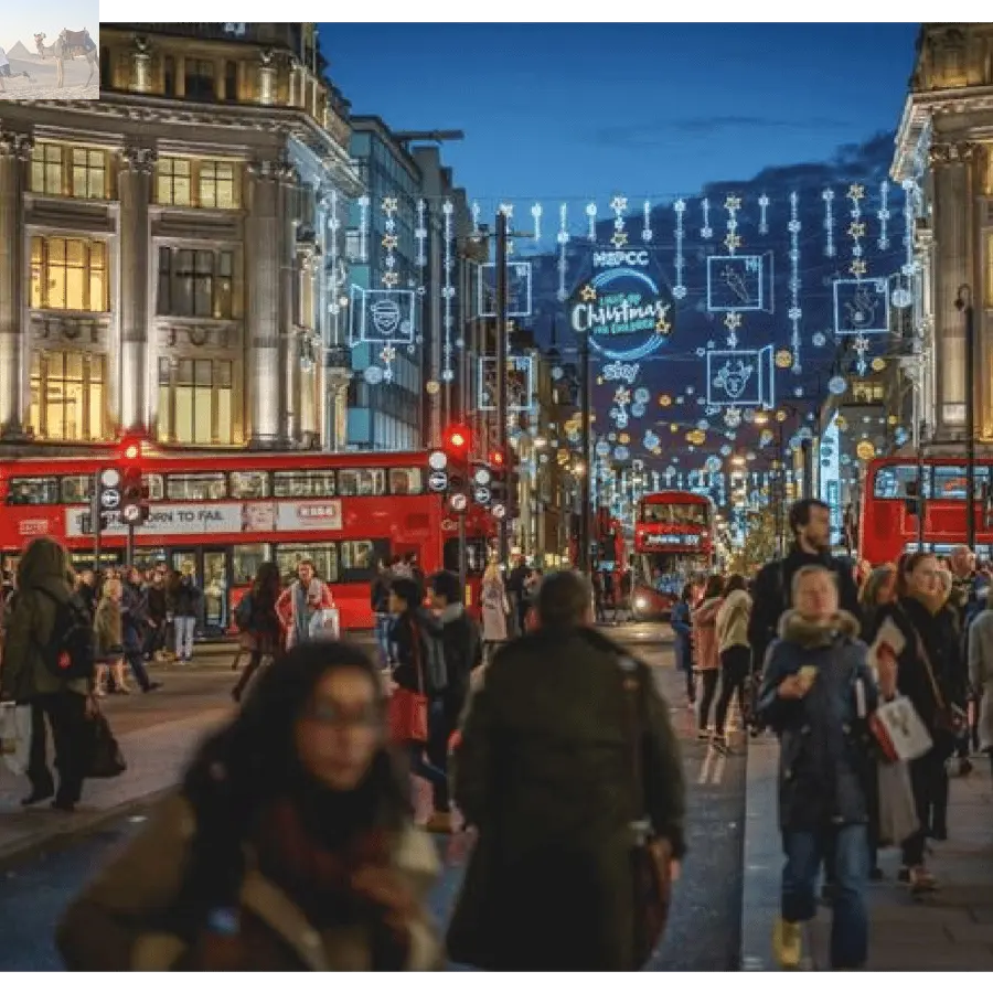 London Christmas Lights Bus Tour With Live Guide 