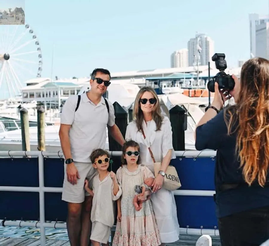 Miami Biscayne Bay Millionaire's Homes Sightseeing Cruise 