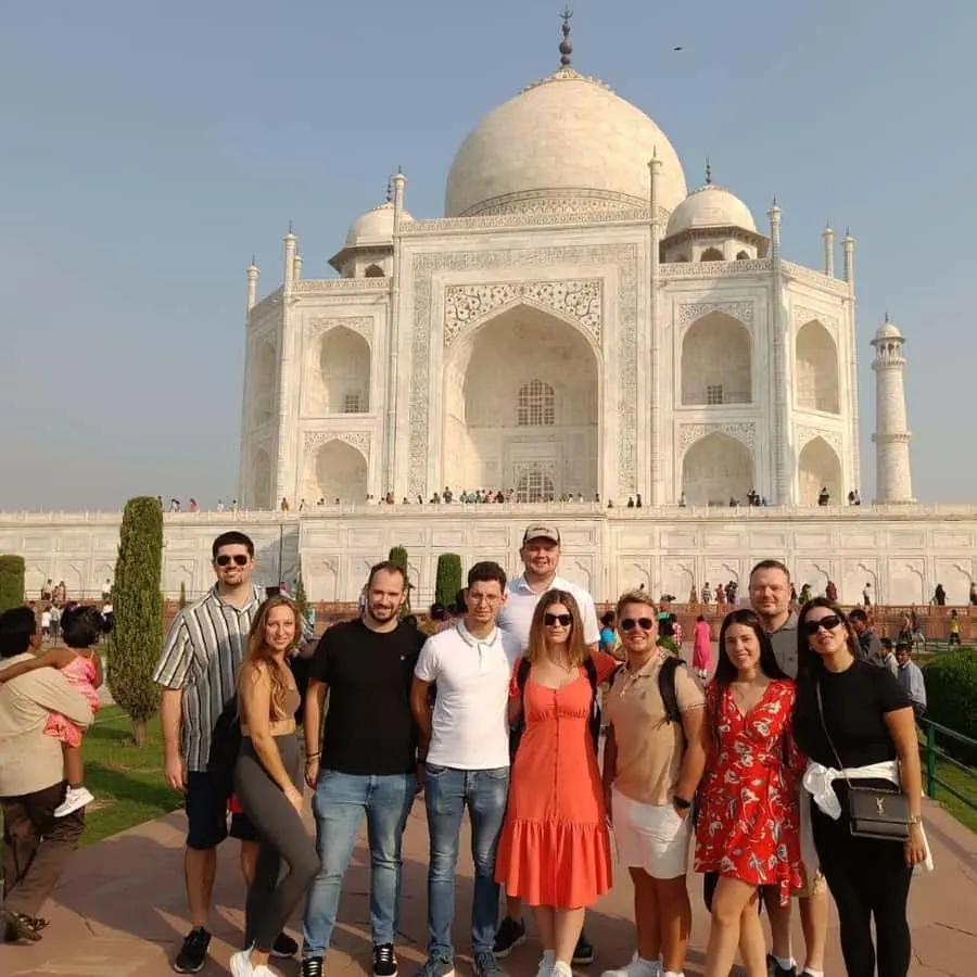 Taj Mahal & Agra Private Day Trip with Transfers
