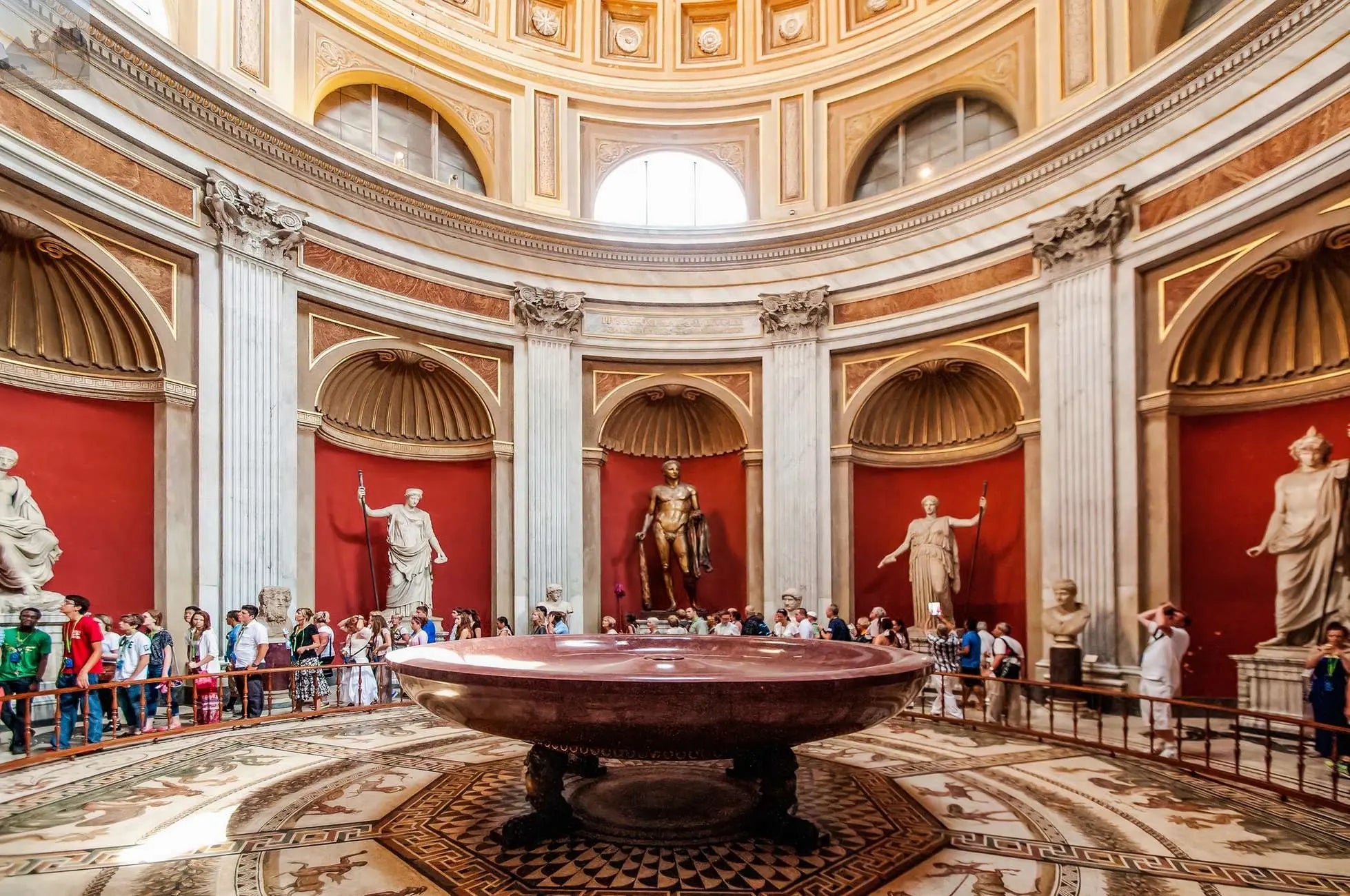 Vatican Museums Sistine Chapel & St Peter's Basilica Tour 