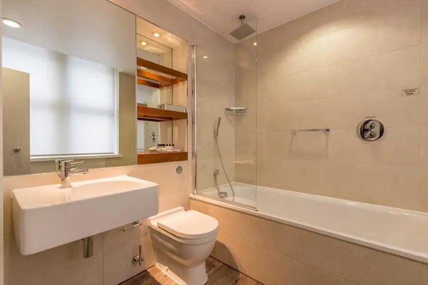 Thistle London Holborn Booking hotels accommodation trip