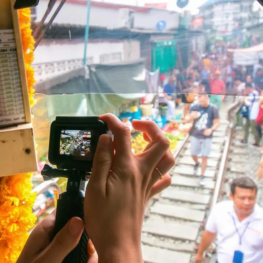 Bangkok: Damnoen Saduak Market and Maeklong Railway Market Hotels Booking Trips