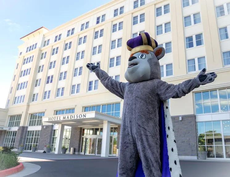 Hotel Madison & Shenandoah Conference Ctr Hotels Booking Trips