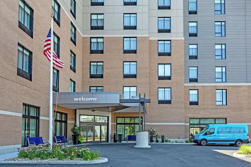 Hampton Inn & Suites Boston/Waltham Hotels Booking Trips