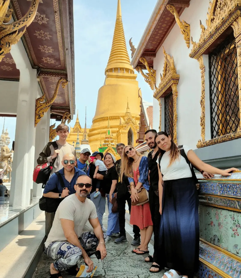 Bangkok: Grand Palace, Wat Pho, and Wat Arun Guided Tour Hotels Booking Trips