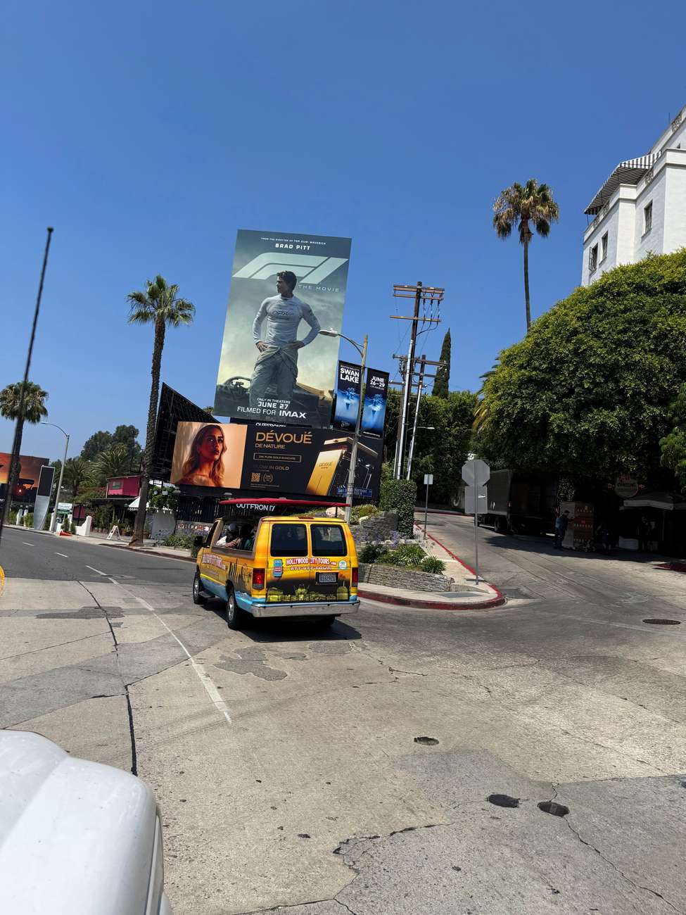 Los Angeles Hollywood & Celebrity Homes Open-Air Bus Tour 