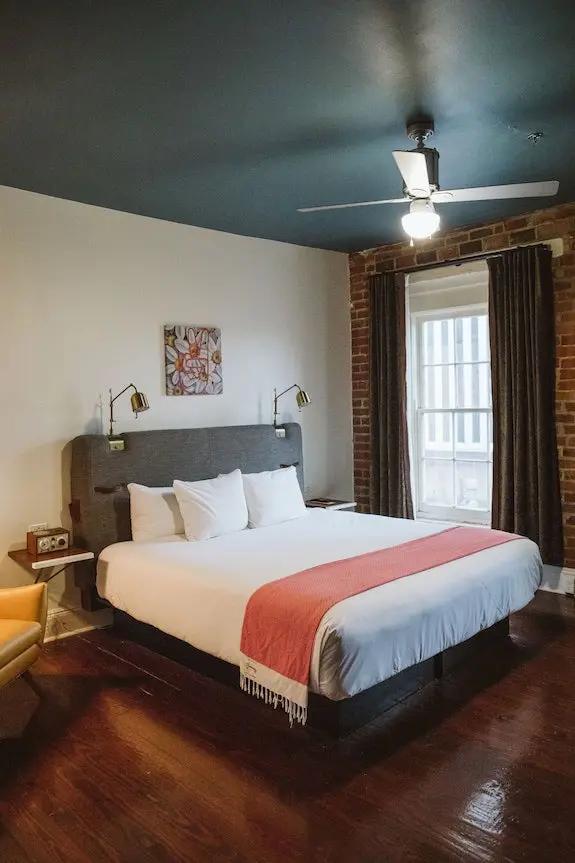 The Old No. 77 Hotel & Chandlery Hotels Booking Trips