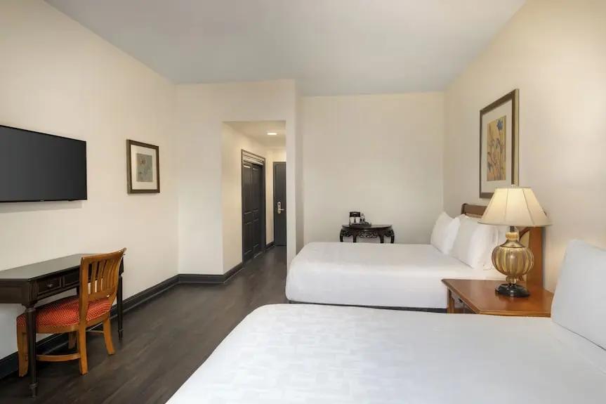 Le Richelieu Hotel Hotels Booking Trips