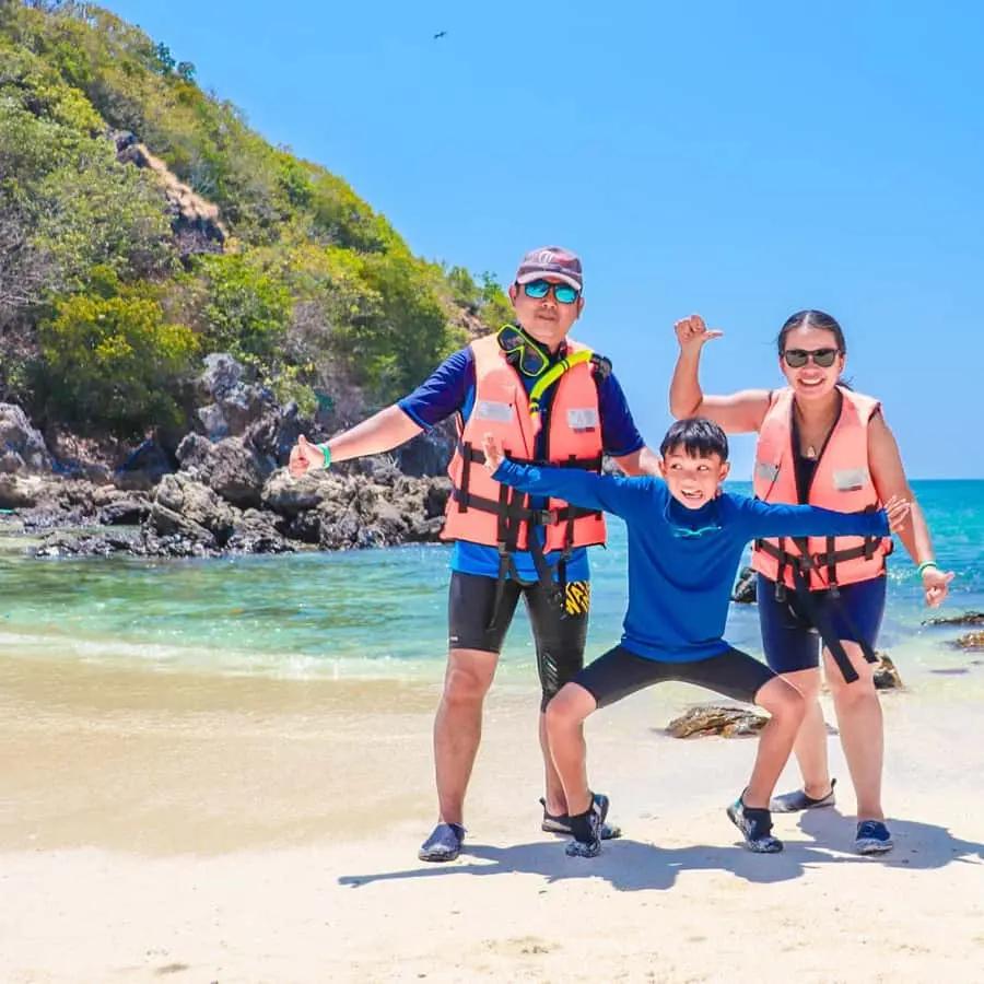 Phuket: 3 Khai Islands Snorkeling and Relaxation Tour Hotels Booking Trips