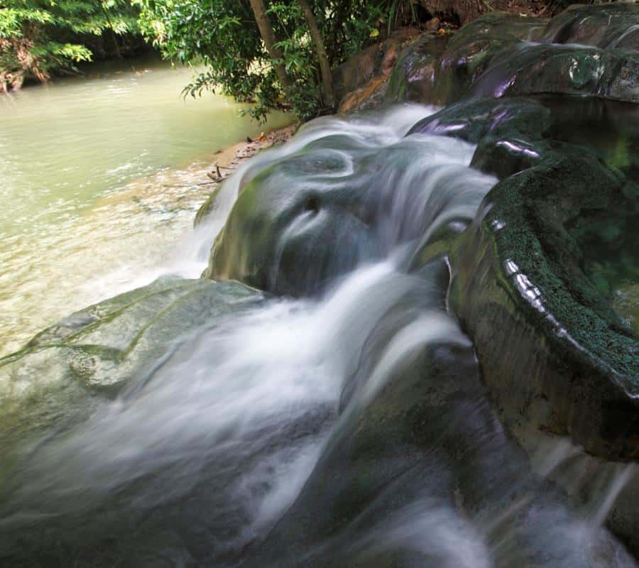 Krabi Tiger Cave, Hot Springs and Emerald Pool Jungle Tour 