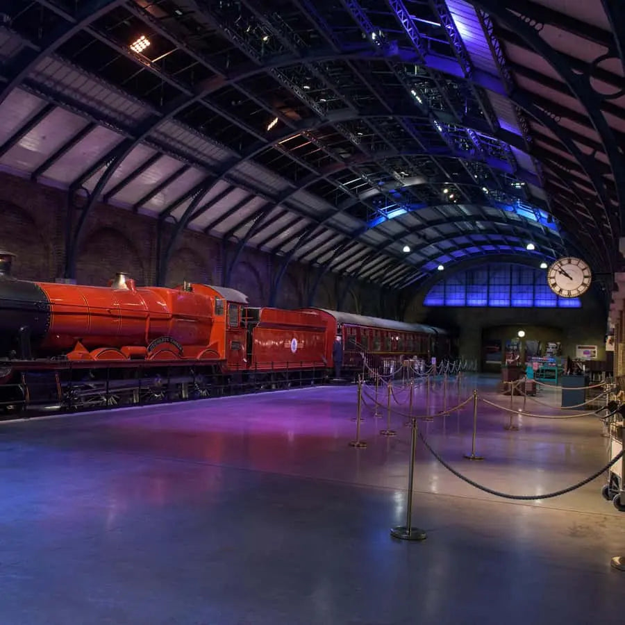 London Warner Bros Studio Harry Potter Tour & Branded Bus 