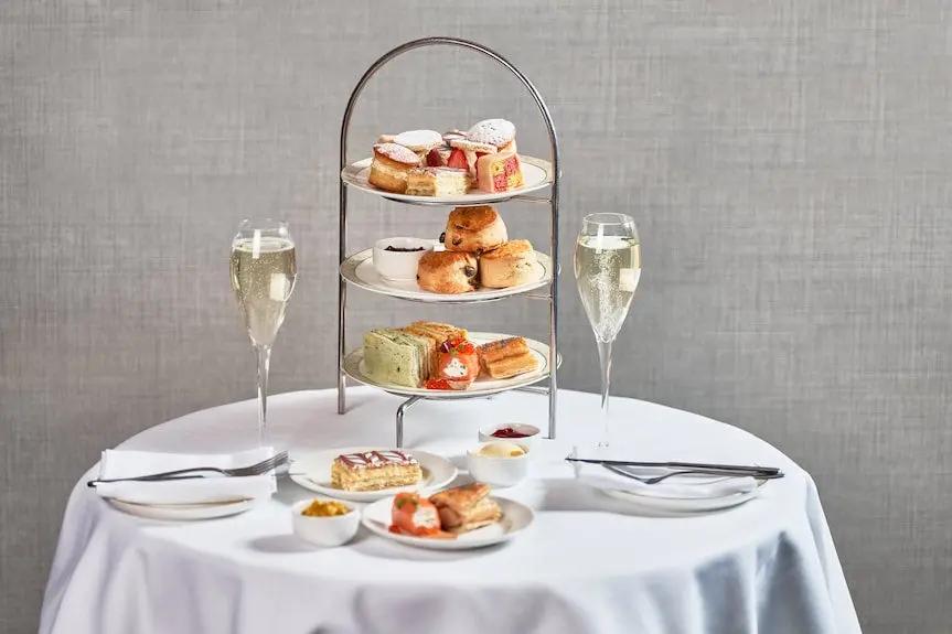 Thistle London Holborn Booking hotels accommodation trip