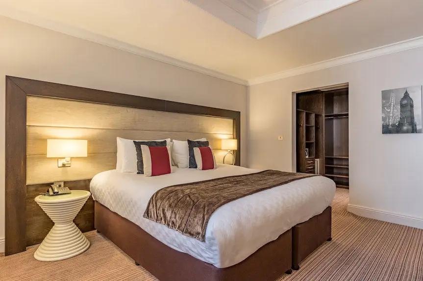 Thistle London Holborn Booking hotels accommodation trip