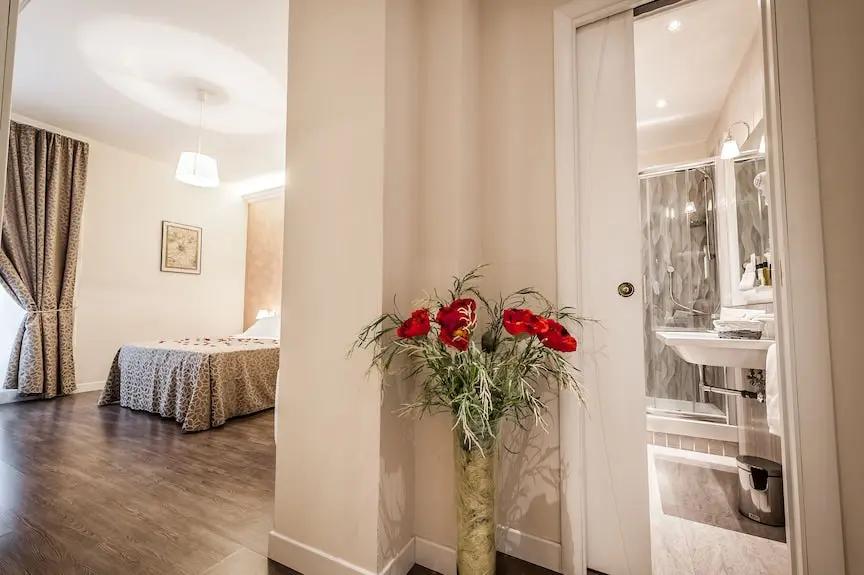 Relais de l'Opera Rome italy Hotels Booking Trips