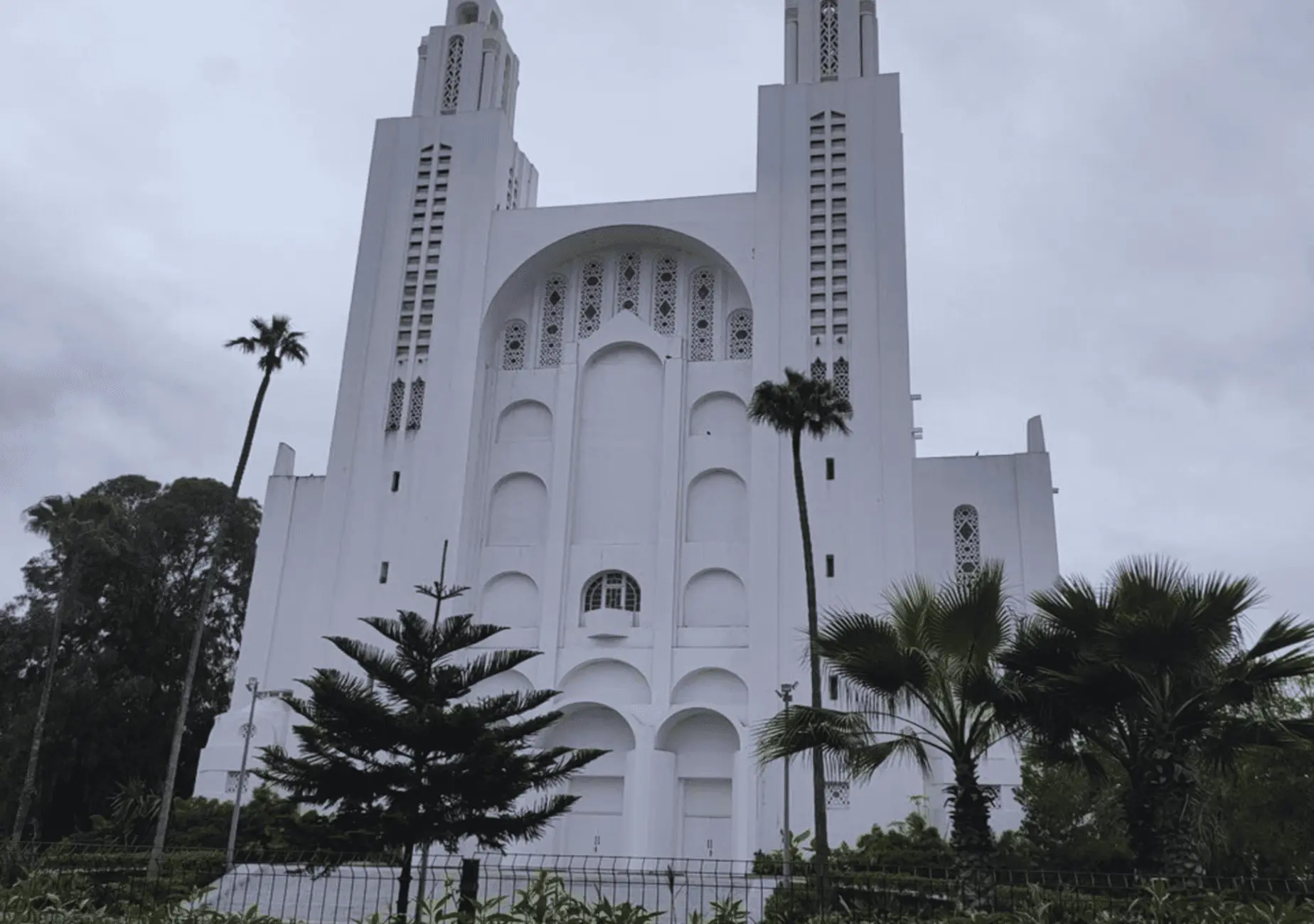 From Marrakech: Casablanca Tour with Hassan II Mosque Visit Hotels Booking Trips