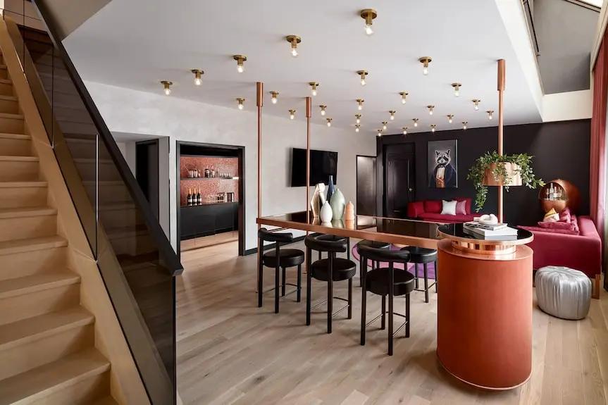 W Toronto Booking hotels accommodation trip