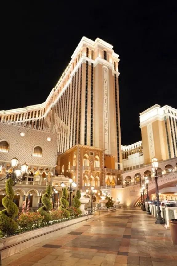 The Venetian Resort Las Vegas Booking hotels accommodation trip