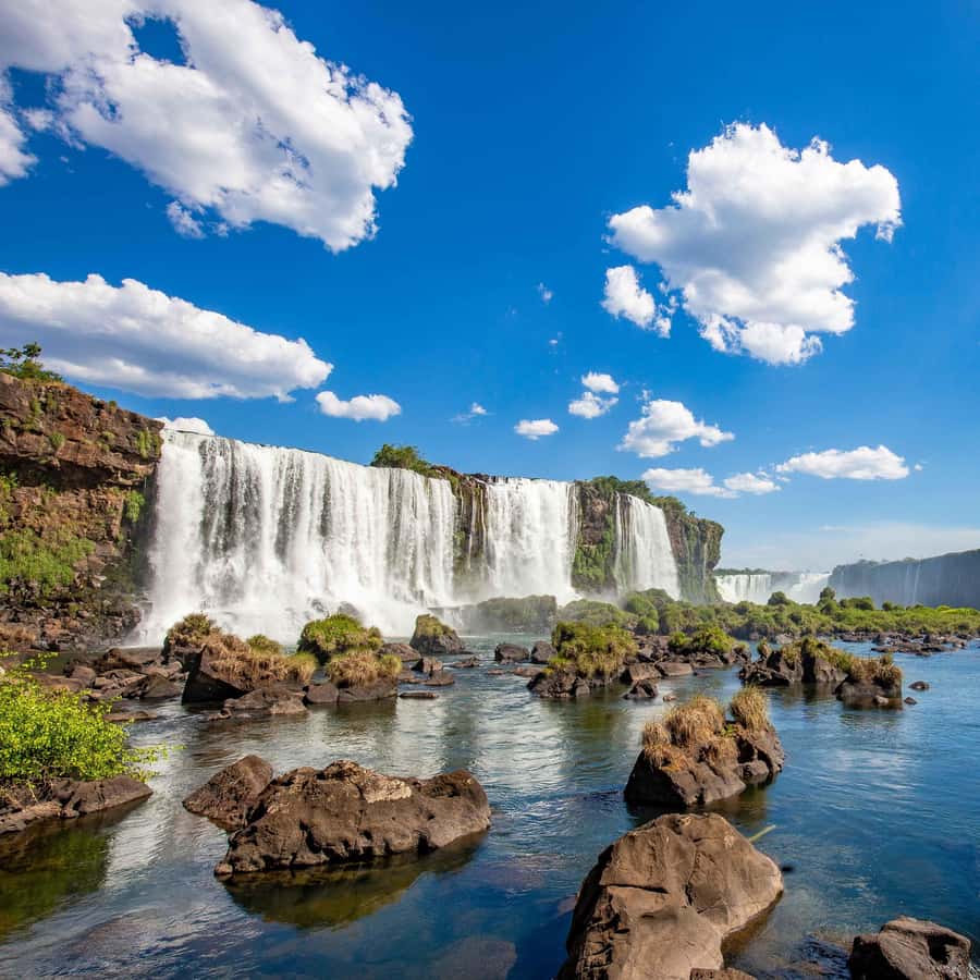 Iguazu Falls Full-Day Tour of Brazil & Argentina Hotels Booking Trips