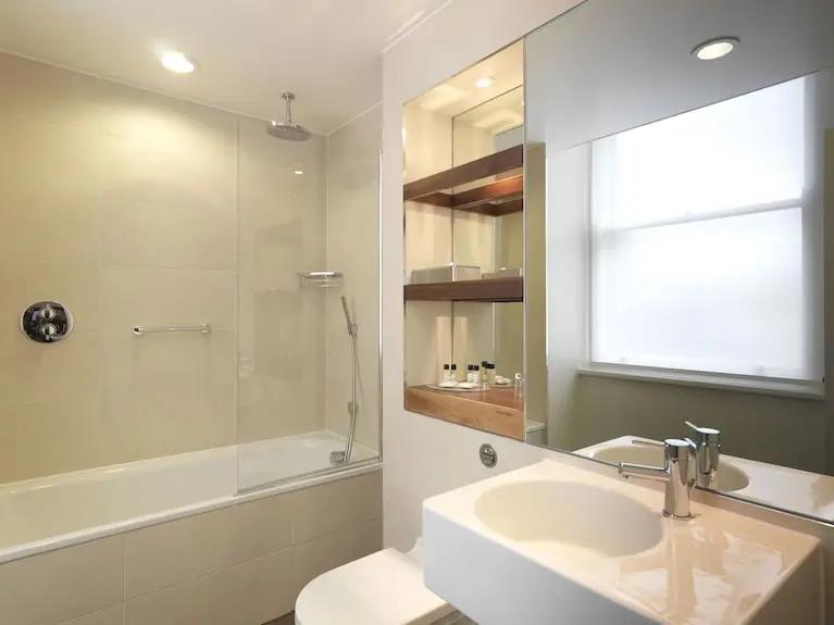 Thistle London Holborn Booking hotels accommodation trip