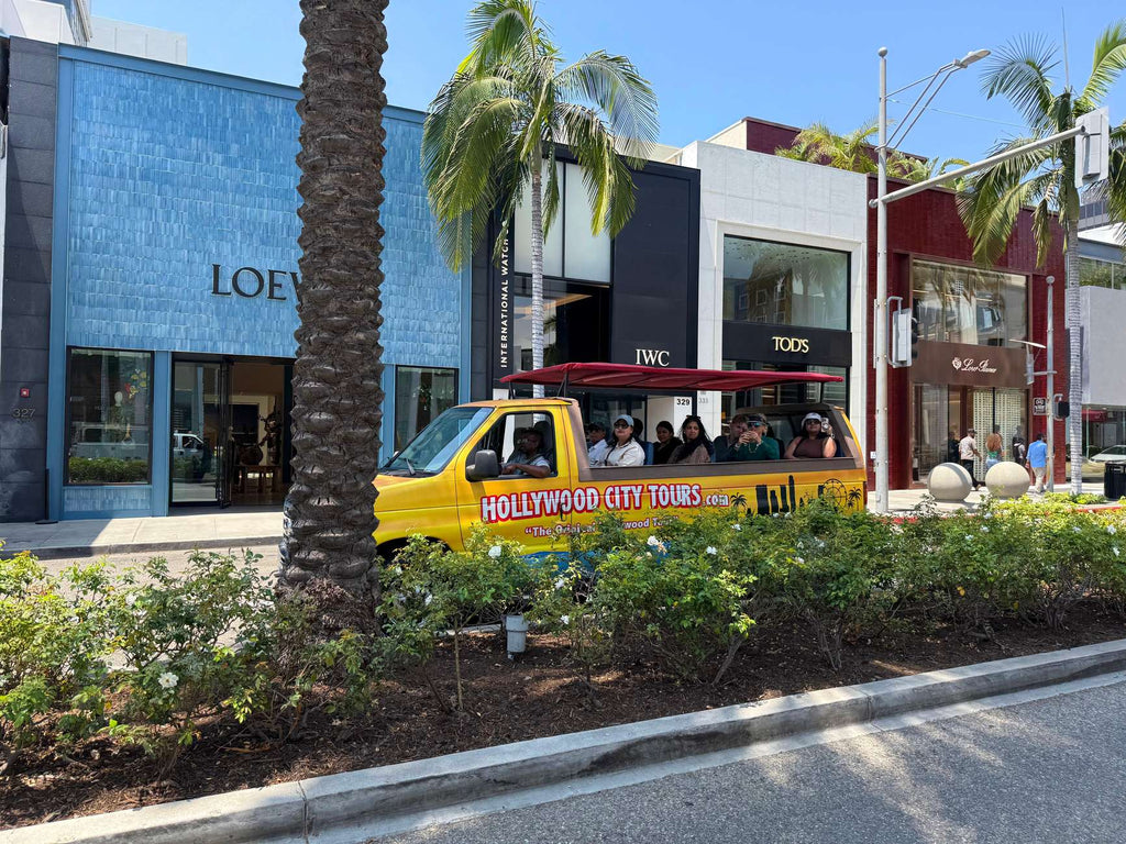 Los Angeles Hollywood & Celebrity Homes Open-Air Bus Tour 