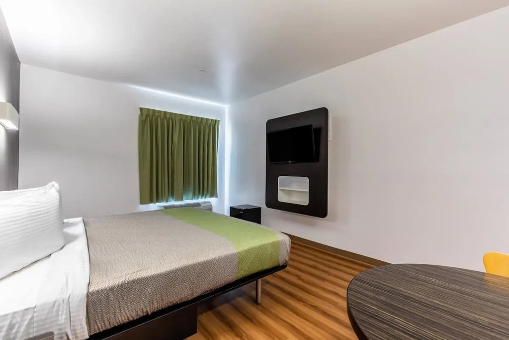 Motel 6 Las Vegas, NV - Motor Speedway Booking hotels accommodation trip