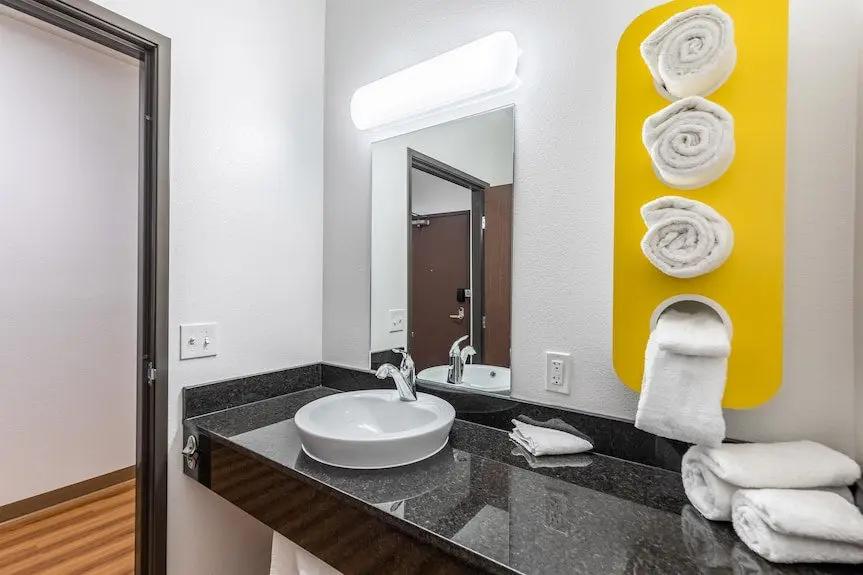 Motel 6 Las Vegas, NV - Motor Speedway Booking hotels accommodation trip