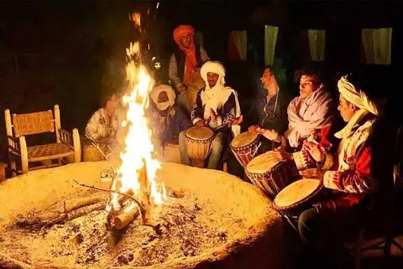 Fes: 3 Days Desert Tour from Fes back to Fez Hotels Booking Trips