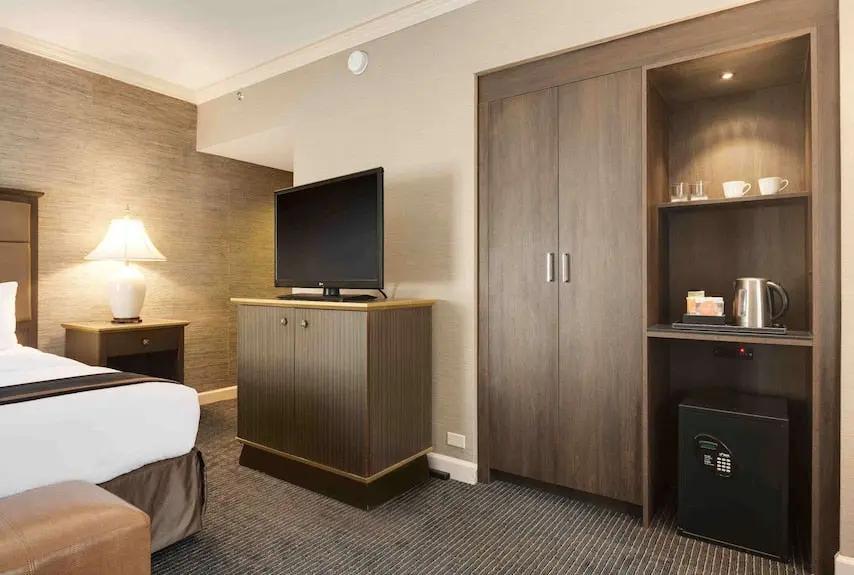 The Whitehall Hotel, BW Premier Collection Hotels Booking Trips